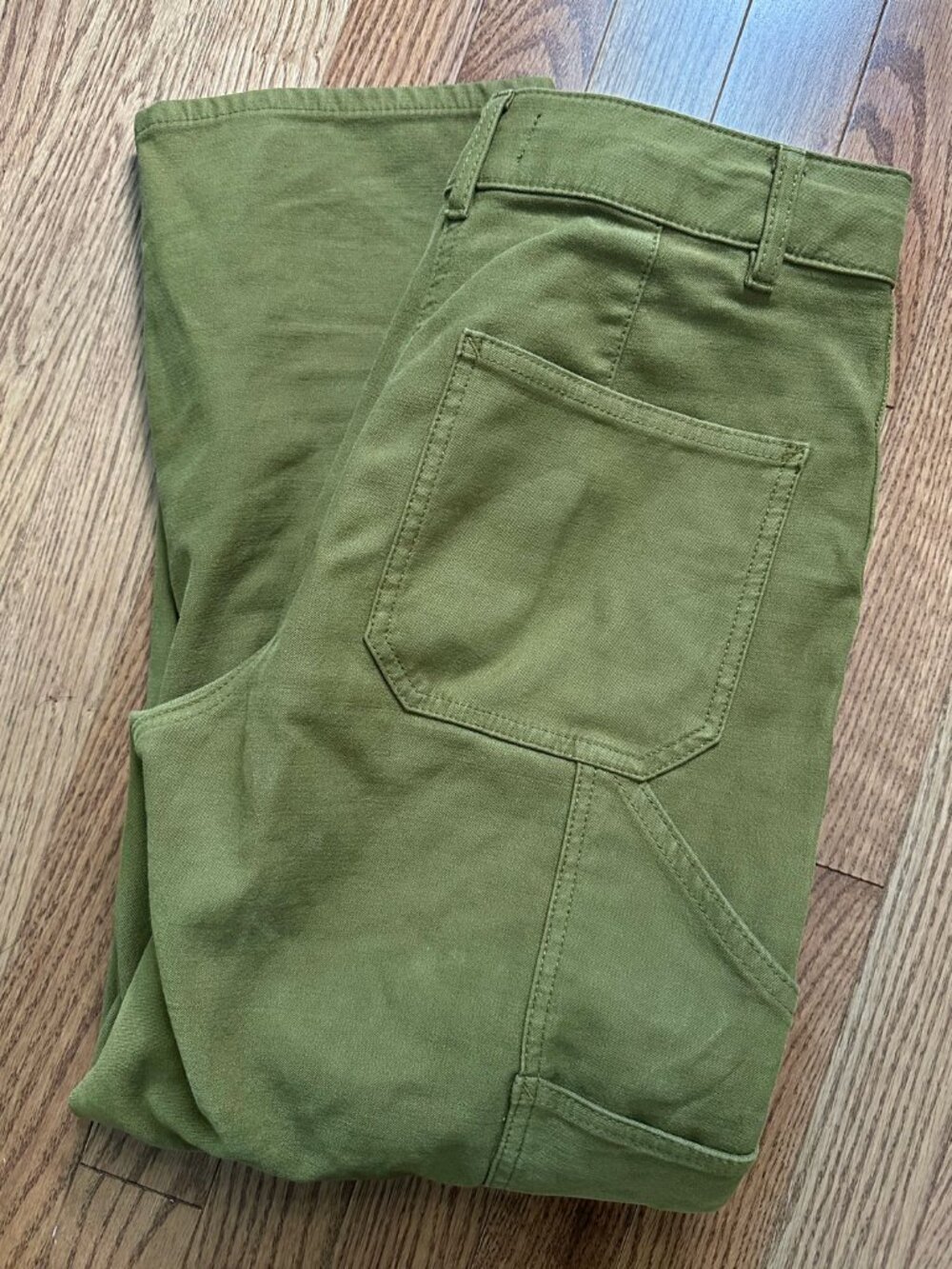 Aritzia Wilfred Free Cargo Pants - Cropped, Straight Leg, Olive Green